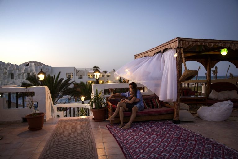 db58 7786 Cafe Maure