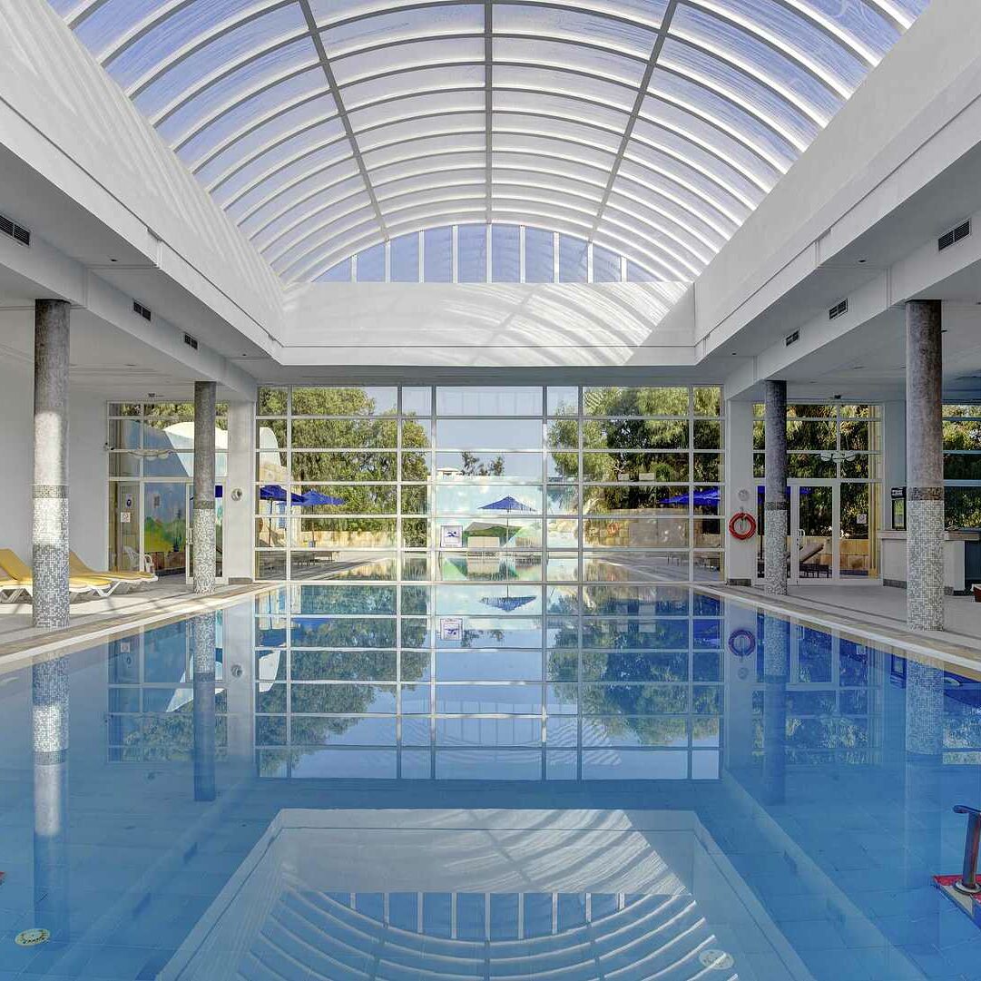 TUI MAGIC LIFE Penelope Beach Hallenbad