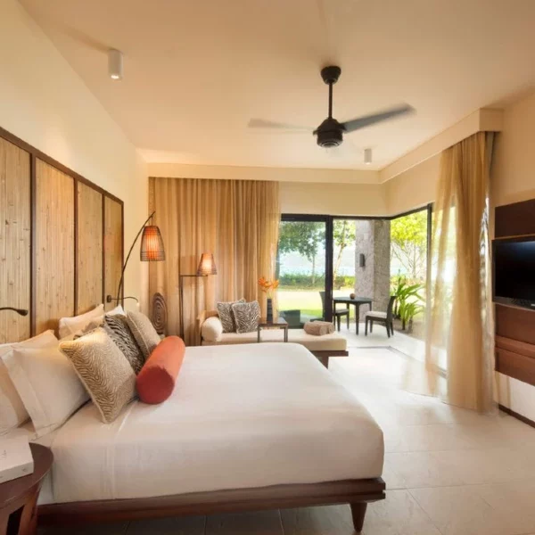 Constance Ephelia Junior Suite