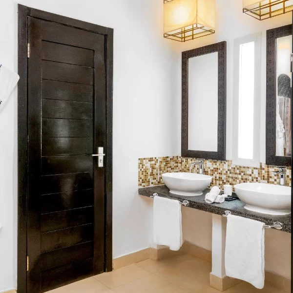 TUI BLUE Bahari Zanzibar Badezimmer Suite