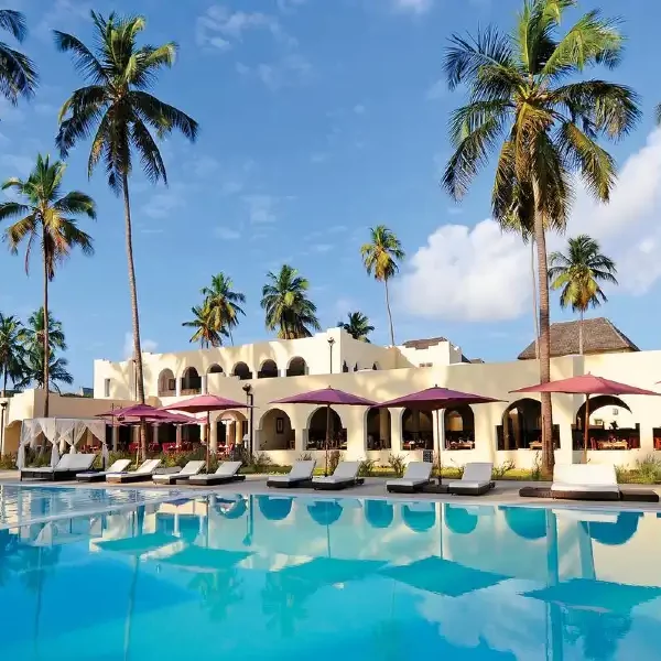 TUI BLUE Bahari Zanzibar Poolbereich 2