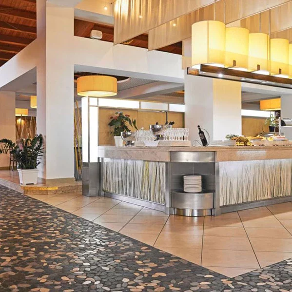 TUI MAGIG LIFE Calabria Rezeption