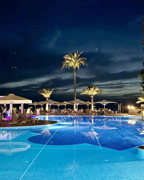 Robinson Kyllini Beach Entertainment