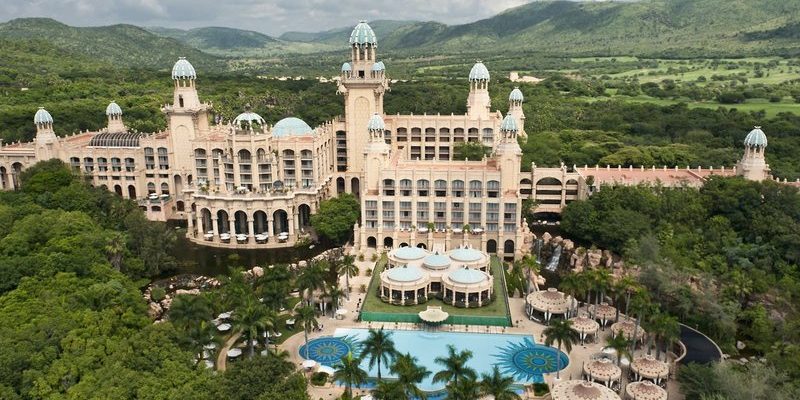 The Palace of the Lost City